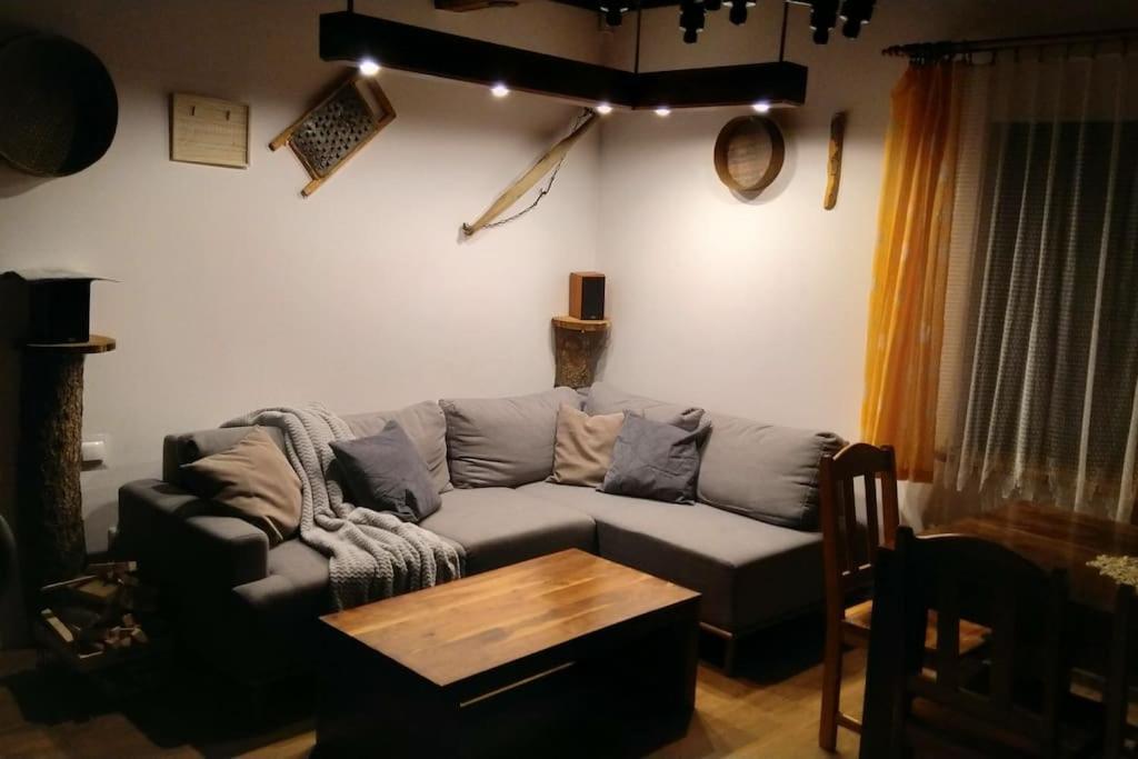 Swiety Spokoj Palesnica Buitenkant foto