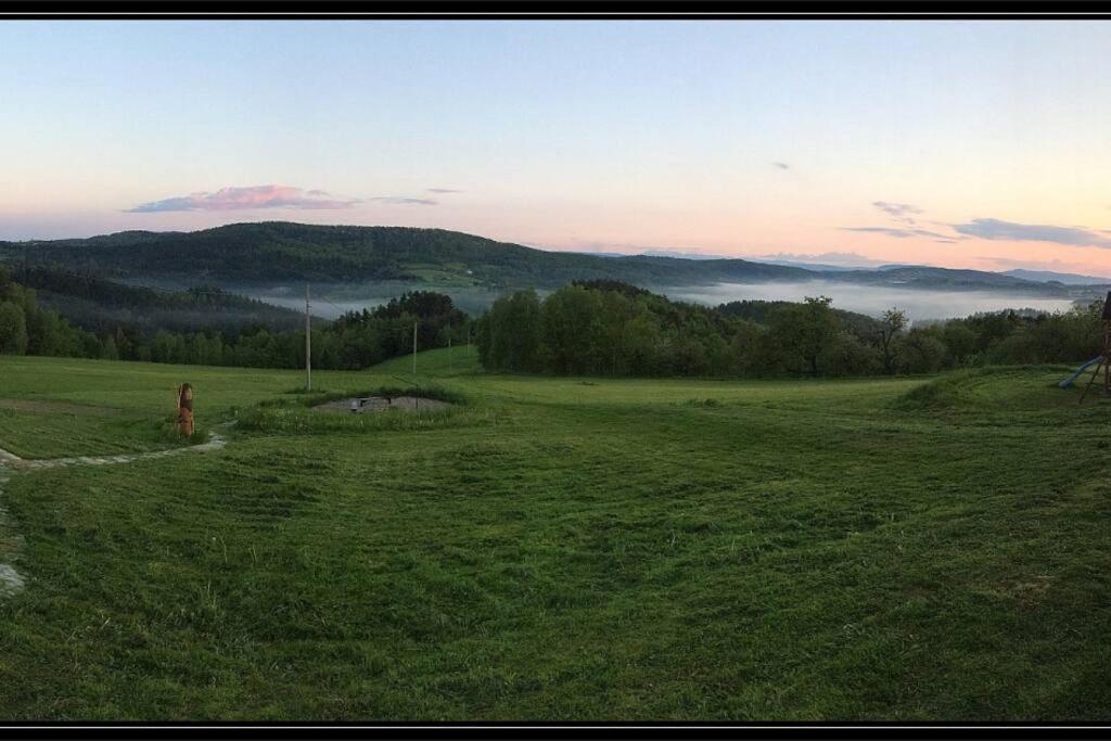 Swiety Spokoj Palesnica Buitenkant foto