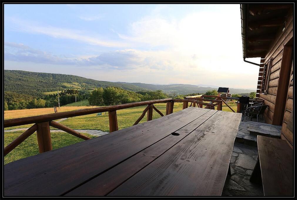 Swiety Spokoj Palesnica Buitenkant foto